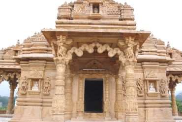 Shri Chintamani Parshwnath Jain Shwetambar Mandir